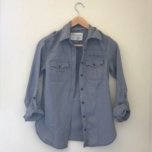 AEROPOSTALE - grey button up w collar
